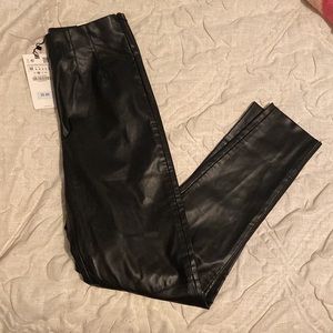 Zara Black Hight-Waisted Faux Leather Leggings